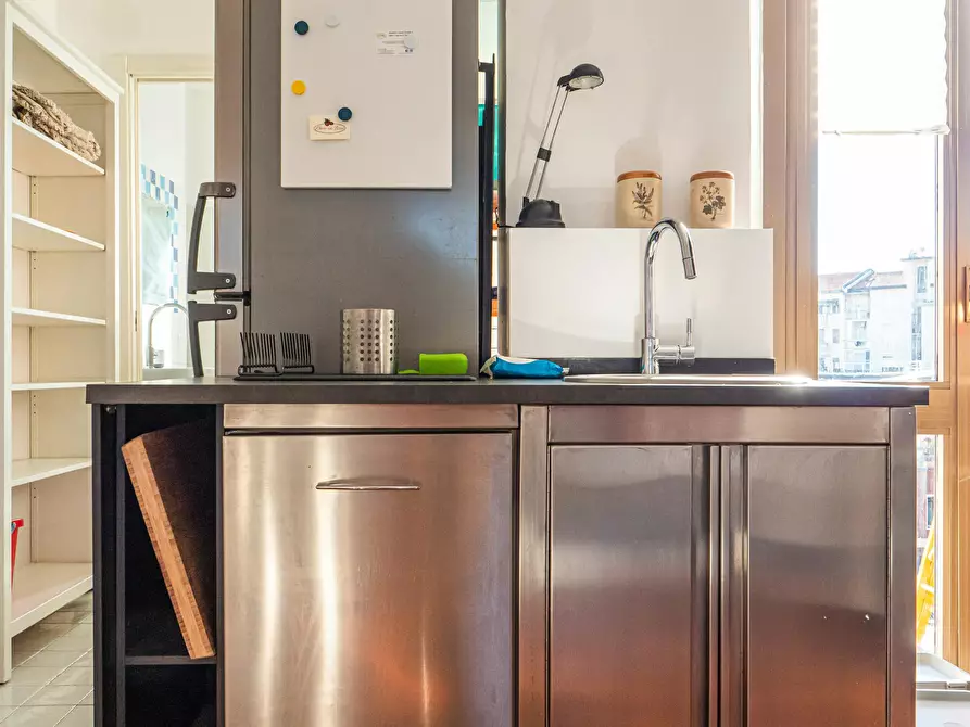 Immagine 7 di Appartamento in affitto  in Via Gallura a Milano