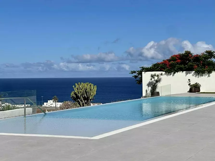 Immagine 1 di Appartamento in affitto  in Avenida Alfredo Kraus a Palmeral, El (Agaete) (Urbanizacion)