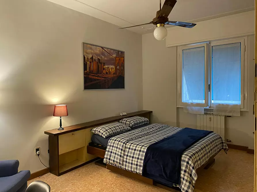 Immagine 1 di Camera in affitto  in Via Gaetano Milanesi a Firenze