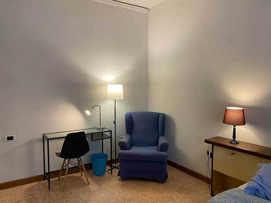 Immagine 3 di Camera in affitto  in Via Gaetano Milanesi a Firenze