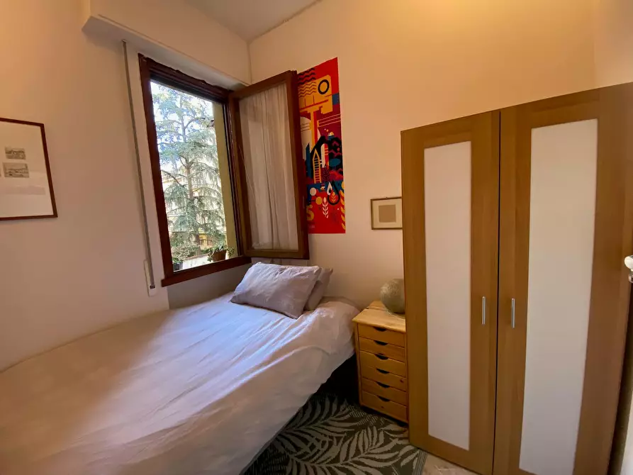 Immagine 4 di Appartamento in affitto  in Via dei della Robbia a Firenze