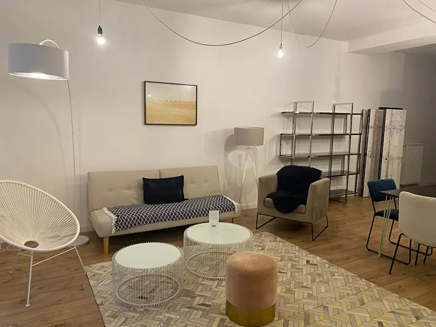 Immagine 9 di Appartamento in affitto  in Hanauer Landstraße a Frankfurt am Main