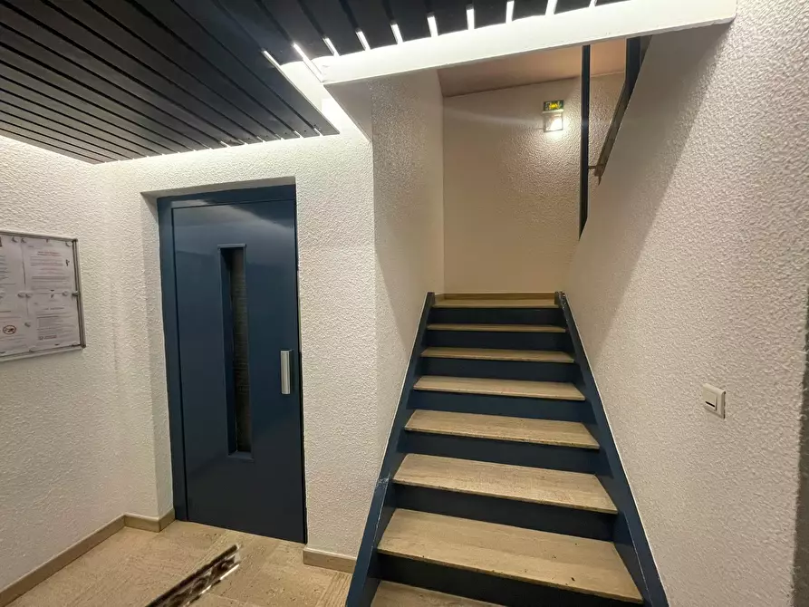 Immagine 10 di Appartamento in affitto  in Quai Joseph Gillet a Lyon