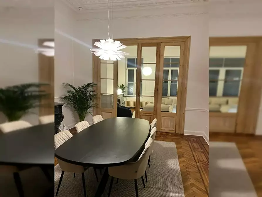 Immagine 5 di Appartamento in affitto  in Rue de Naples a Ixelles