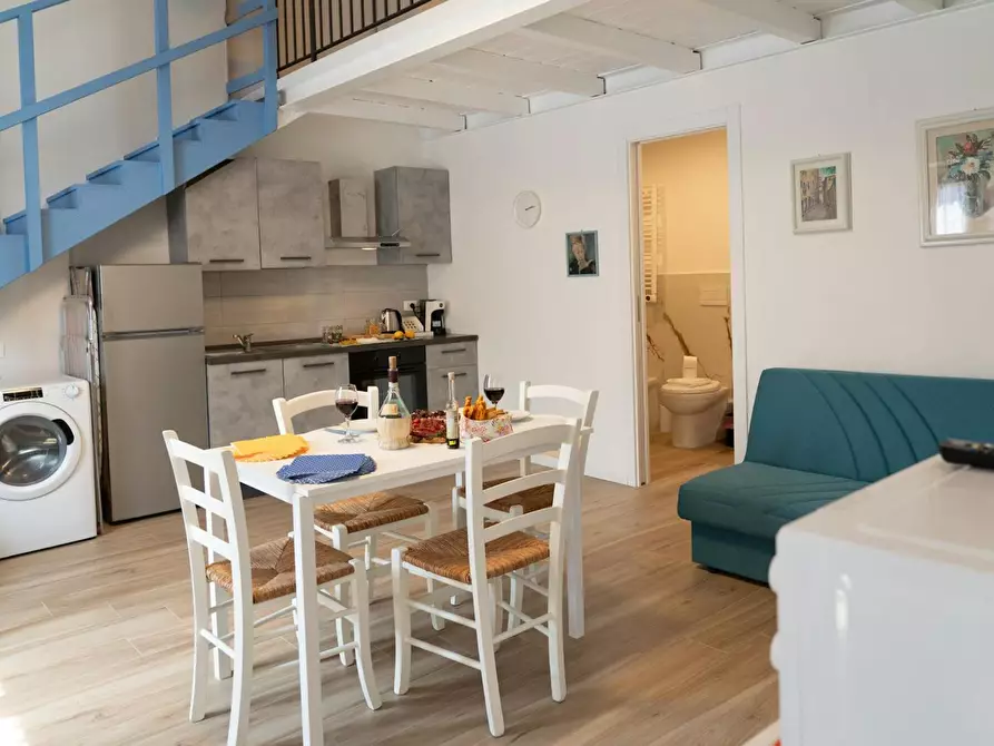 Immagine 8 di Appartamento in affitto  in Via di Mezzo a Firenze