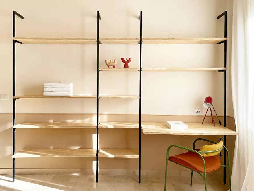 Immagine 2 di Camera in affitto  in Via Comacchio a Milano