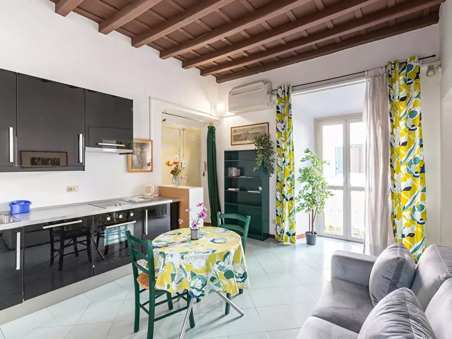 Immagine 5 di Appartamento in affitto  in Via Zucchelli a Roma