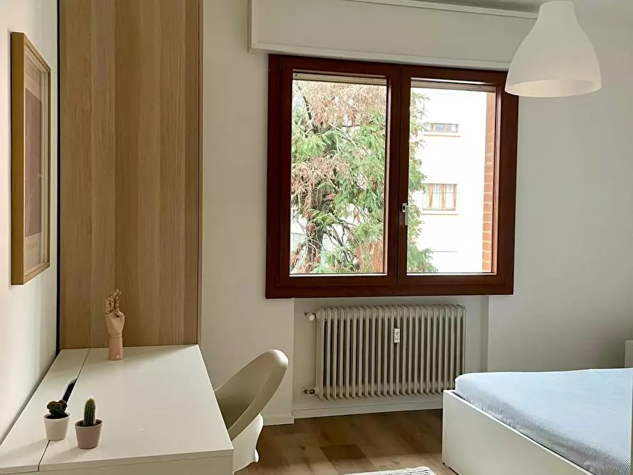 Immagine 3 di Camera in affitto  in Via Michelangelo Buonarroti a Padova