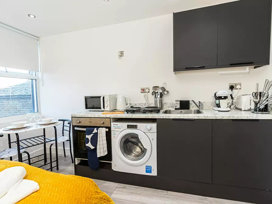 Immagine 10 di Appartamento in affitto  in Mitcham Road a Wandsworth