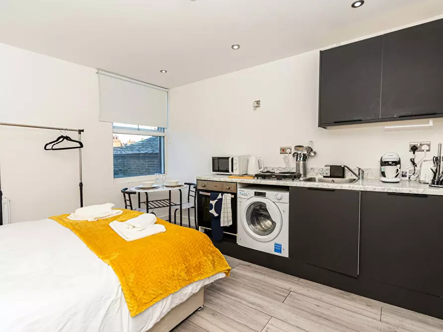 Immagine 9 di Appartamento in affitto  in Mitcham Road a Wandsworth
