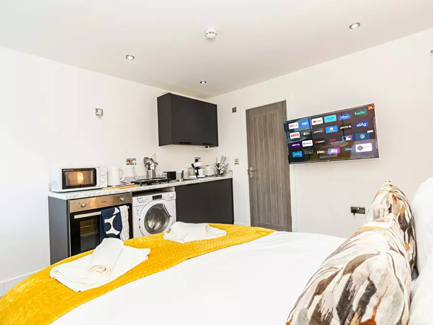 Immagine 1 di Appartamento in affitto  in Mitcham Road a Wandsworth