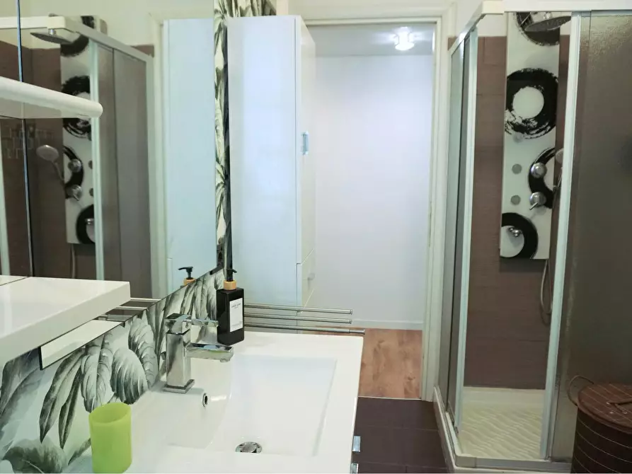 Immagine 9 di Appartamento in affitto  in Via Volturno a Brugherio