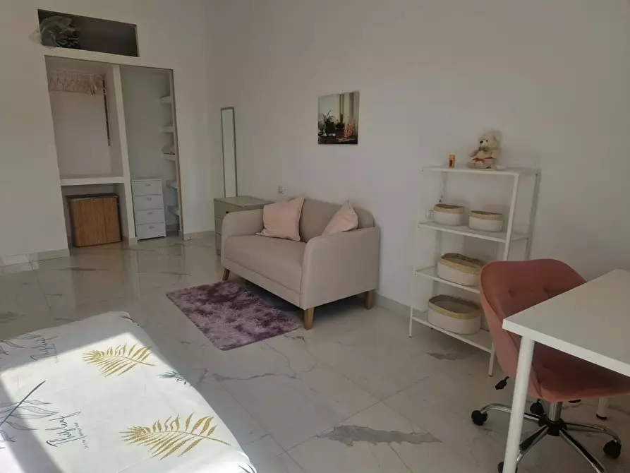 Immagine 4 di Camera in affitto  in Viale Giustiniano Imperatore a Roma