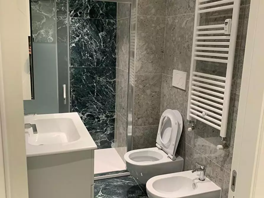 Immagine 7 di Camera in affitto  in Viale Giustiniano Imperatore a Roma