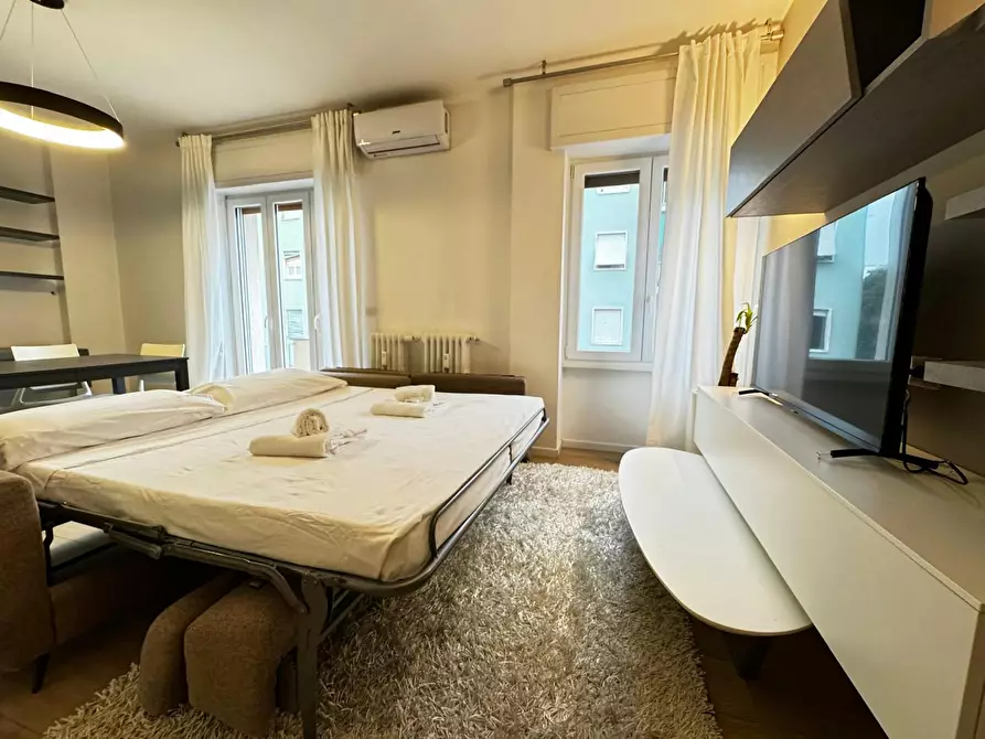 Immagine 3 di Appartamento in affitto  in Via Angelo Inganni a Milano