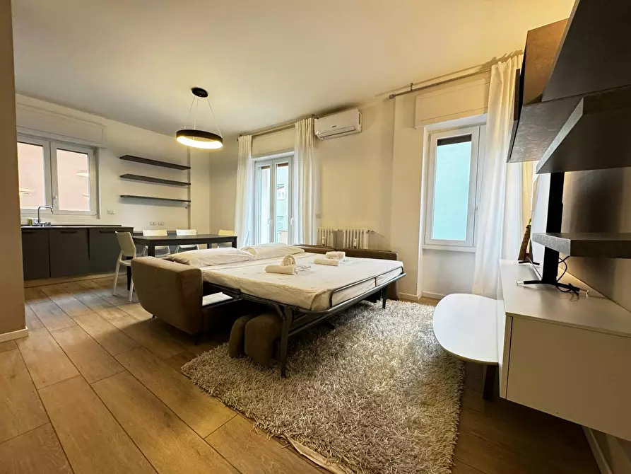 Immagine 6 di Appartamento in affitto  in Via Angelo Inganni a Milano