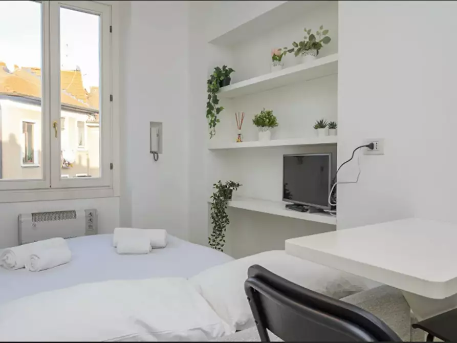 Immagine 4 di Appartamento in affitto  in Via Marghera a Milano