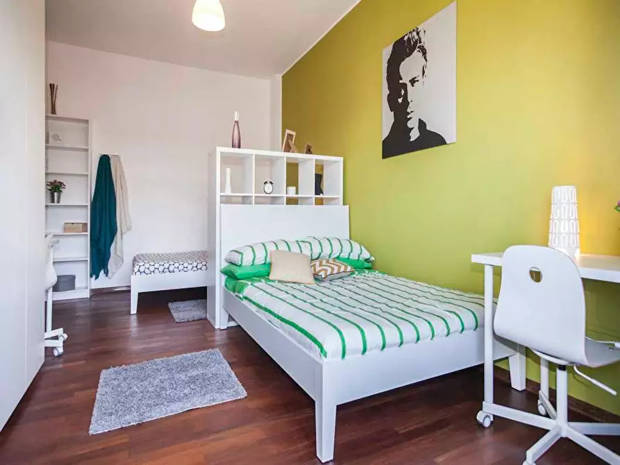 Immagine 4 di Camera in affitto  in Via Giuseppe Frua a Milano