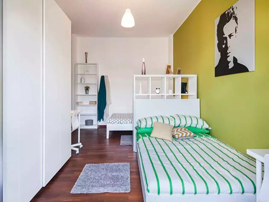 Immagine 5 di Camera in affitto  in Via Giuseppe Frua a Milano