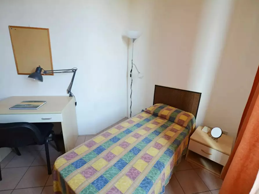 Immagine 10 di Appartamento in affitto  in Via Venezia a Firenze