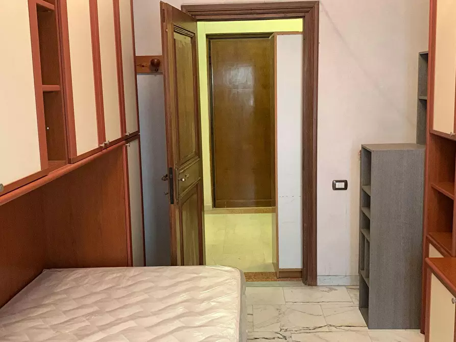 Immagine 4 di Camera in affitto  in Via Ogliastra a Roma