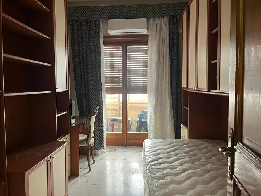 Immagine 5 di Camera in affitto  in Via Ogliastra a Roma