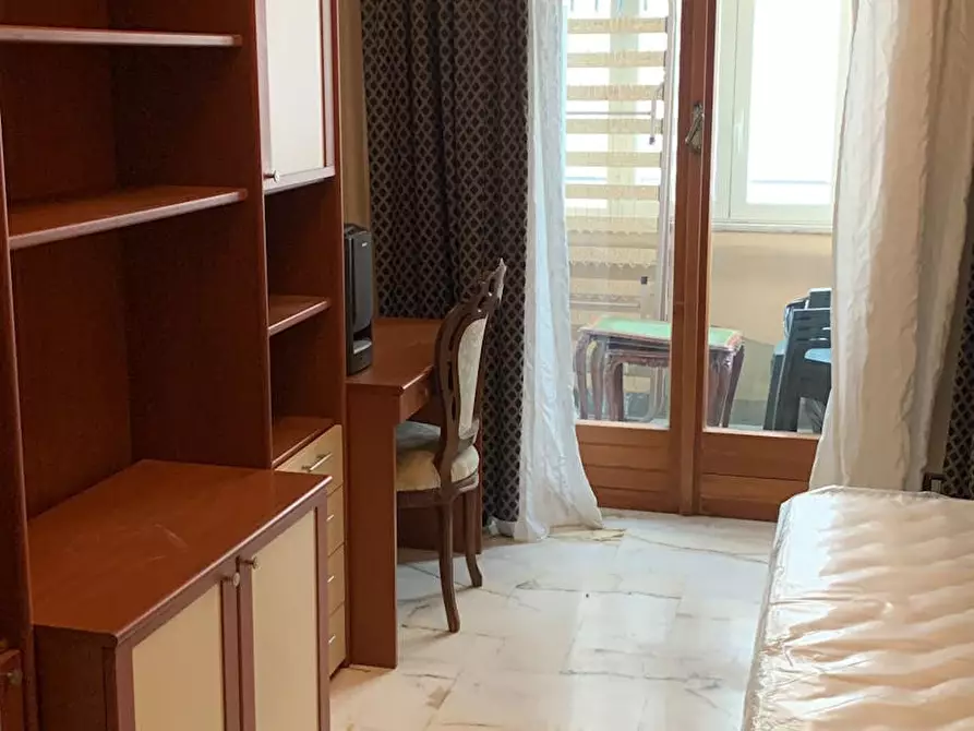 Immagine 2 di Camera in affitto  in Via Ogliastra a Roma