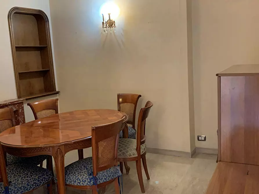 Immagine 10 di Camera in affitto  in Via Ogliastra a Roma