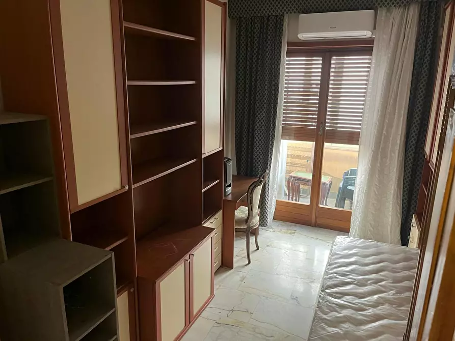 Immagine 1 di Camera in affitto  in Via Ogliastra a Roma