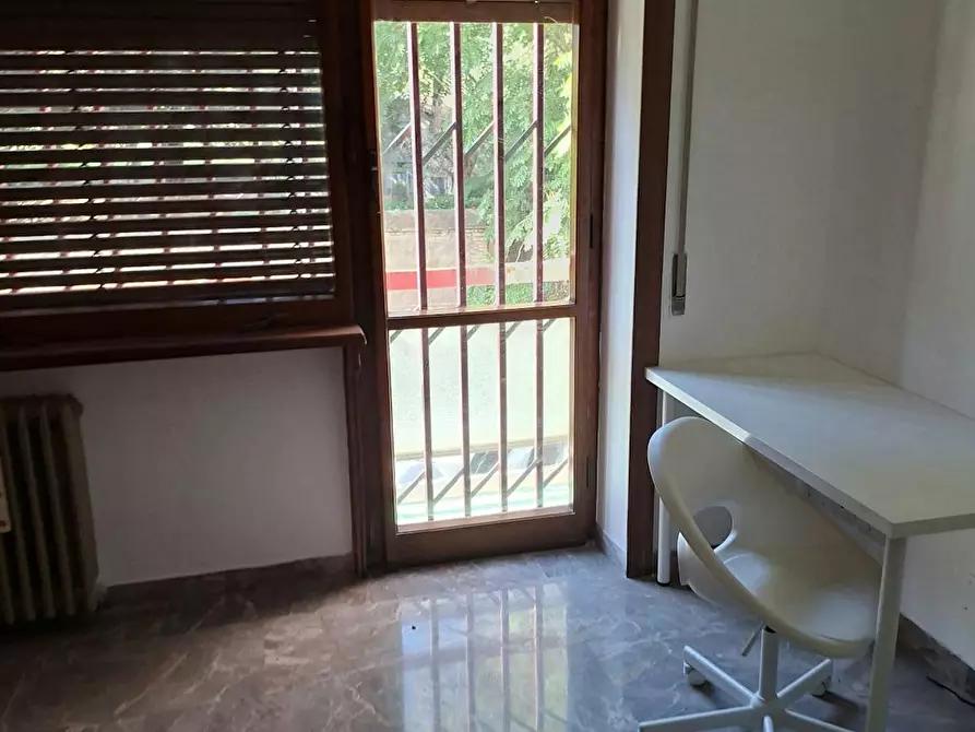 Immagine 8 di Camera in affitto  in Via Costantino Maes a Roma