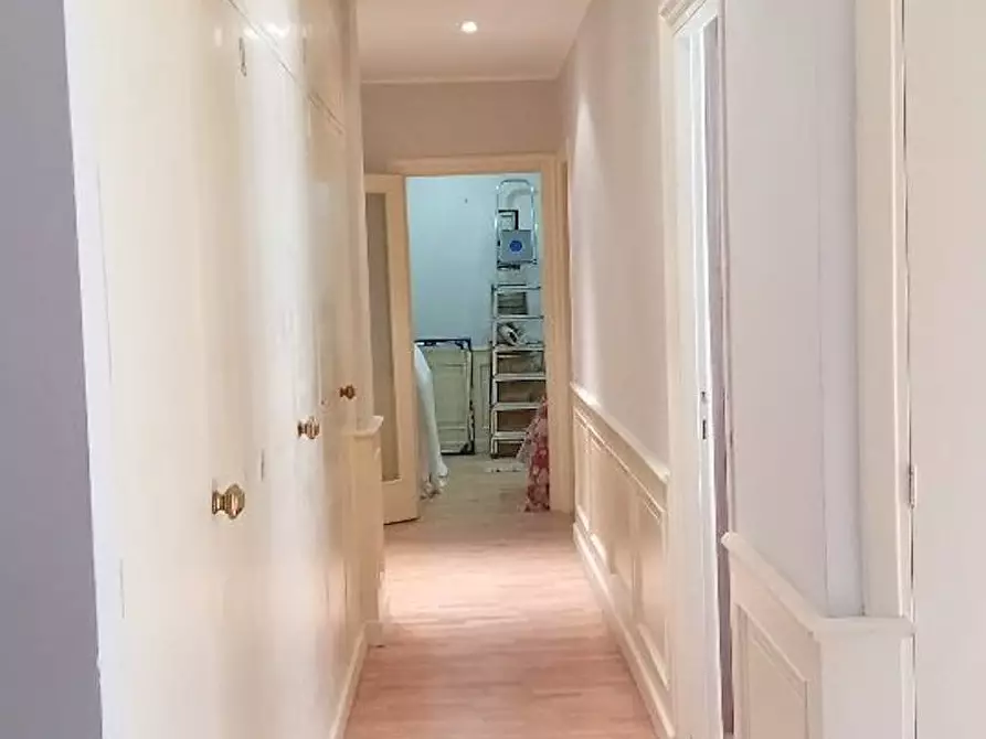 Immagine 9 di Camera in affitto  in Via Bassano del Grappa a Roma