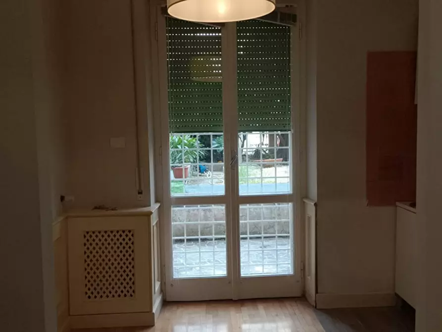 Immagine 10 di Camera in affitto  in Via Bassano del Grappa a Roma