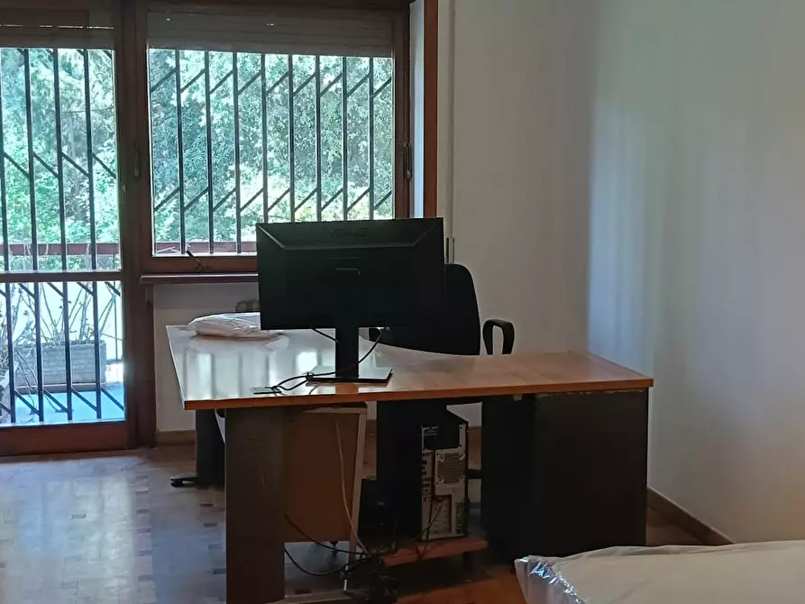 Immagine 1 di Camera in affitto  in Via Costantino Maes a Roma