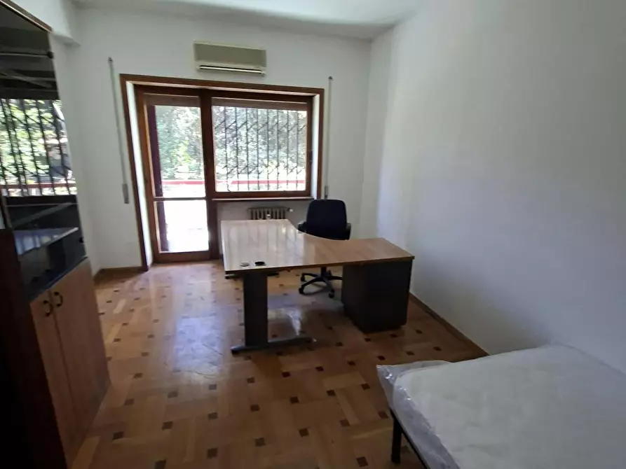 Immagine 3 di Camera in affitto  in Via Costantino Maes a Roma