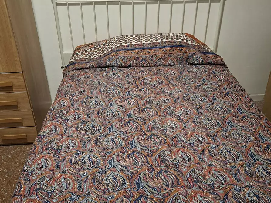 Immagine 5 di Camera in affitto  in Via Ivrea a Roma