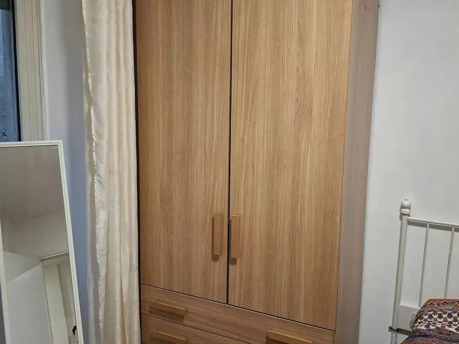 Immagine 1 di Camera in affitto  in Via Ivrea a Roma