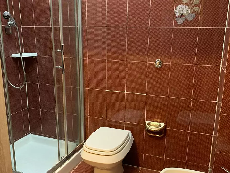 Immagine 9 di Camera in affitto  in Via Basilio Bricci a Roma