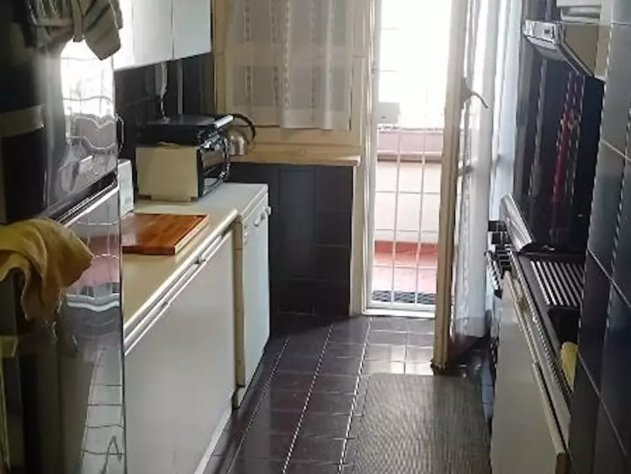 Immagine 5 di Camera in affitto  in Via Alfredo Serranti a Roma