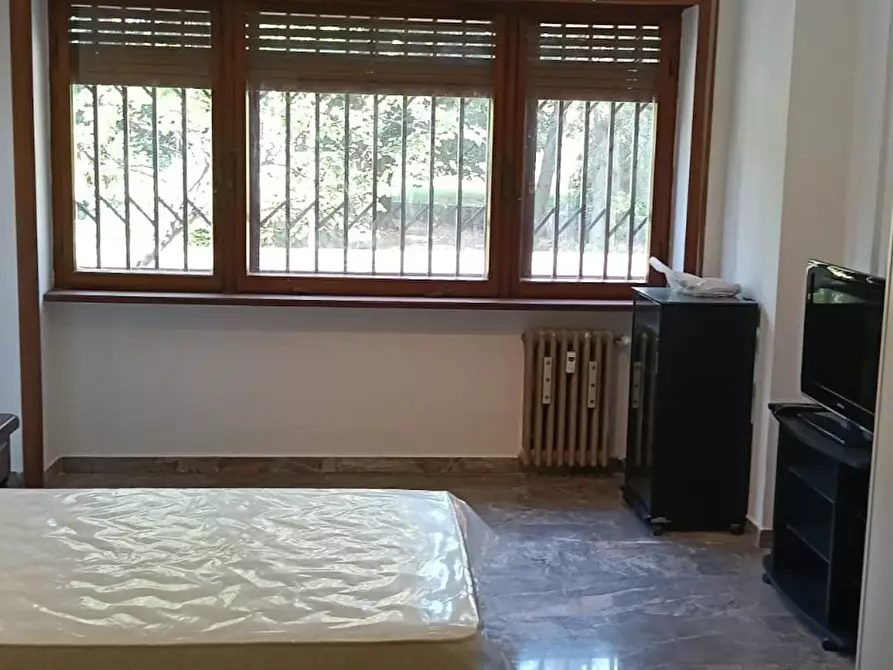 Immagine 5 di Camera in affitto  in Via Costantino Maes a Roma