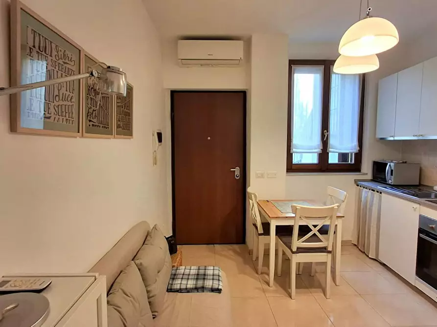 Immagine 6 di Appartamento in affitto  in Via Giovanni Ameglio a Milano