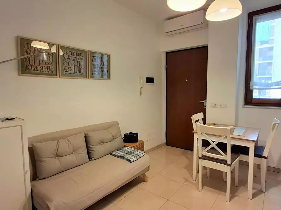 Immagine 10 di Appartamento in affitto  in Via Giovanni Ameglio a Milano