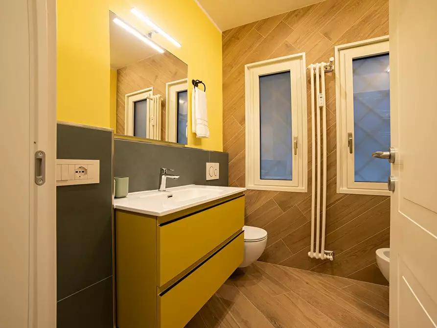 Immagine 5 di Appartamento in affitto  in Piazza Conca d'Oro a Roma