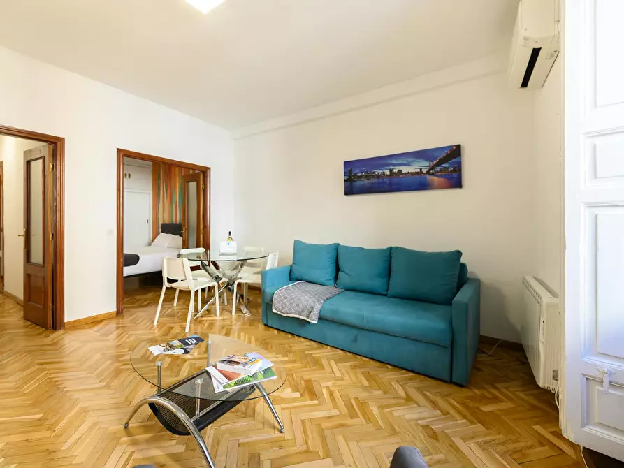 Immagine 1 di Appartamento in affitto  in Calle Mayor a Madrid