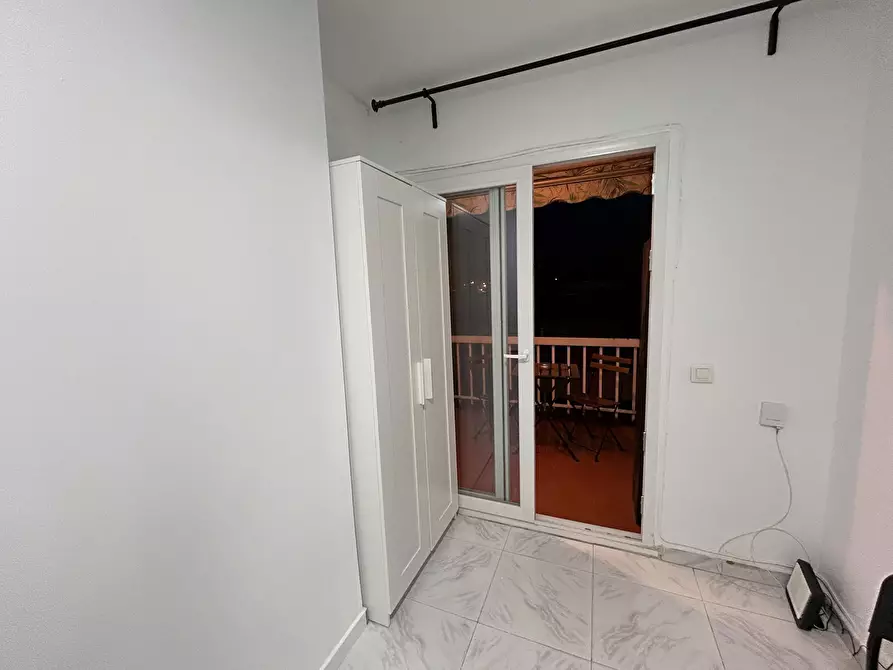 Immagine 5 di Camera in affitto  in Avenida de los Estados a Fuenlabrada