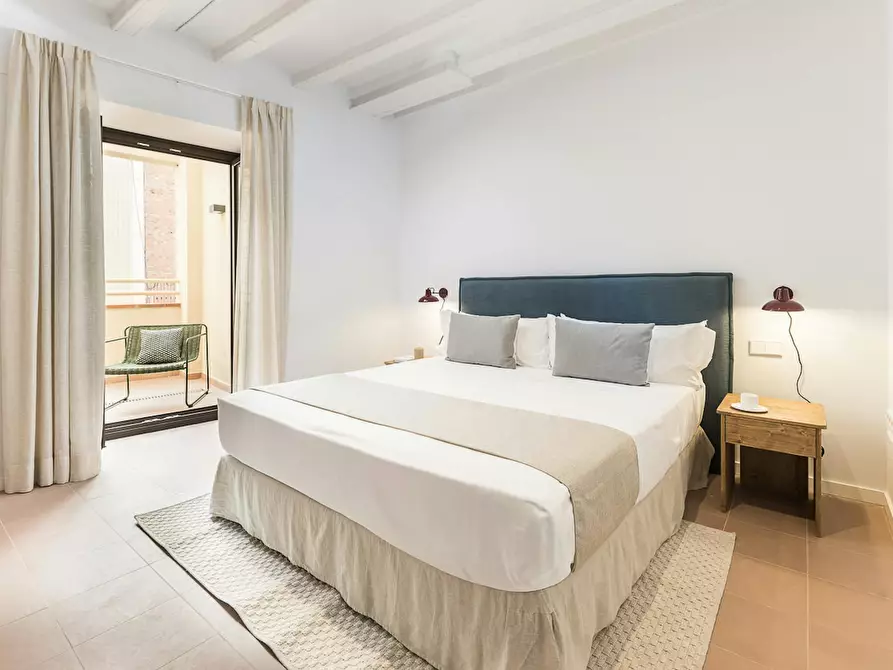Immagine 10 di Appartamento in affitto  in Carrer d'en Xuclà a Barcelona