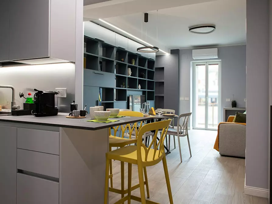 Immagine 2 di Appartamento in affitto  in Via Val di Chienti a Roma