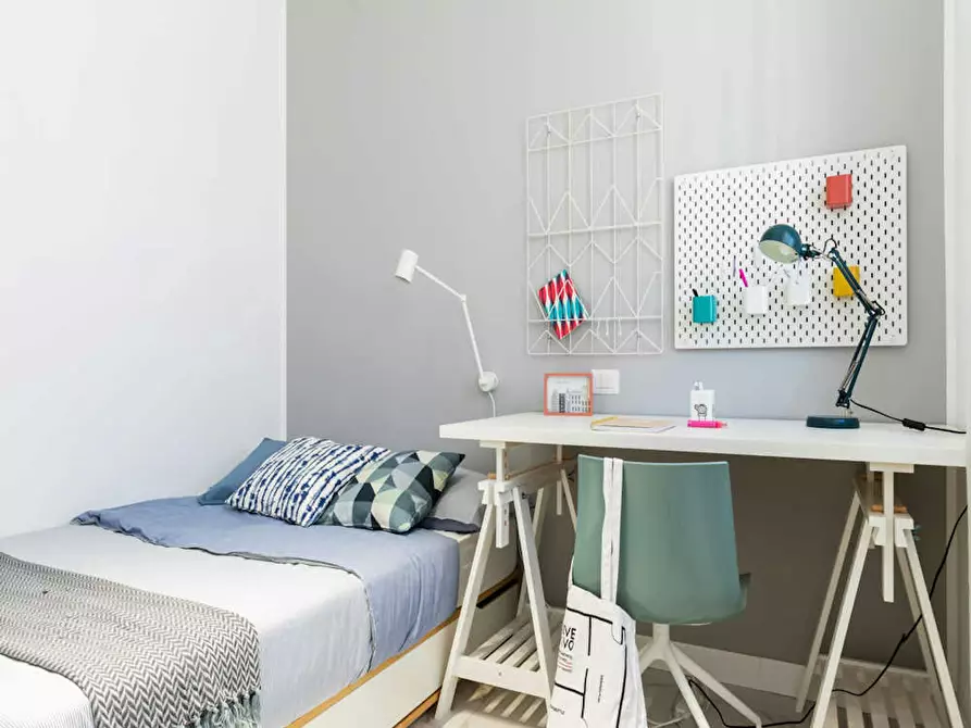 Immagine 5 di Camera in affitto  in Viale Bligny a Milano