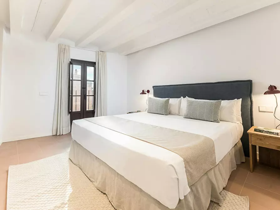 Immagine 8 di Appartamento in affitto  in Carrer d'en Xuclà a Barcelona