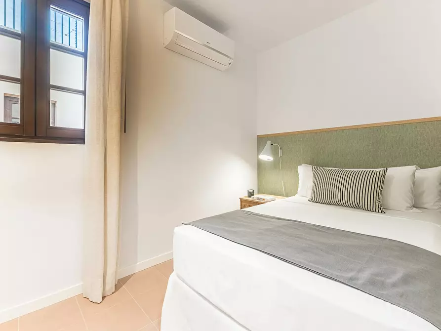 Immagine 10 di Appartamento in affitto  in Carrer d'en Xuclà a Barcelona