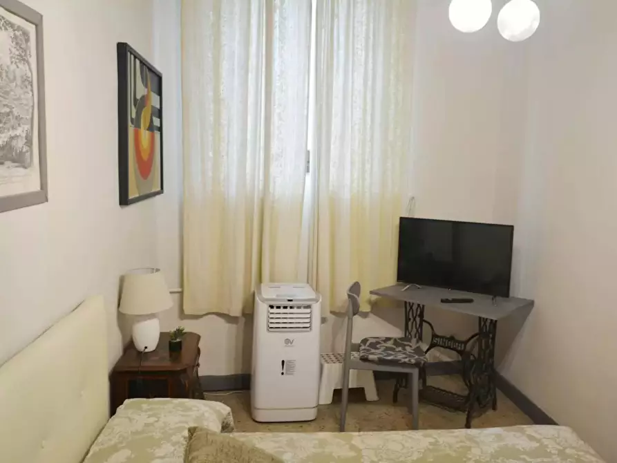 Immagine 7 di Appartamento in affitto  in Via di Mezzo a Firenze